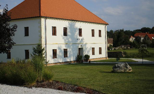 Obec Kraselov - kouzlo jižních Čech spojené s tradicí a přírodou