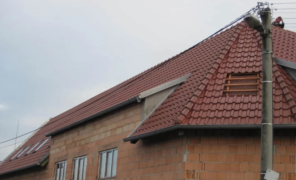 Kompletní dodávka šikmých, plochých střech