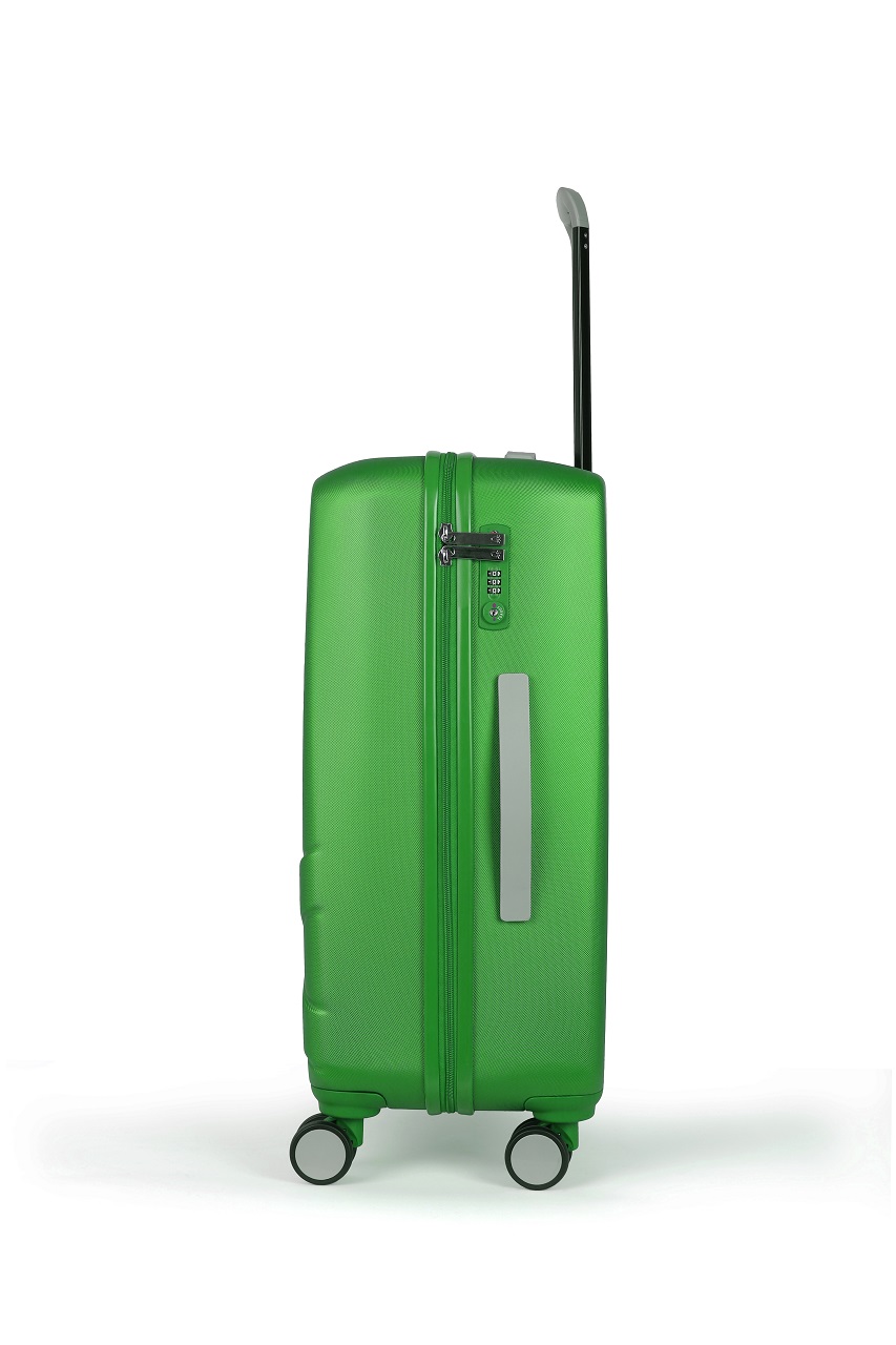 Zelený designový kufr Benetton e-shop