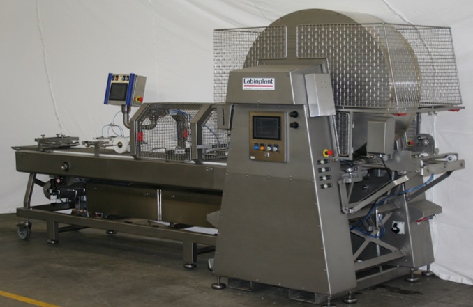 Stroj Cabinplantu na automatickú výrobu jarných roliek (spring rolls) Česká republika