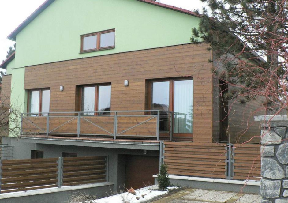 Kvalitní dřevěná okna a eurookna – profesionální realizace na zakázku