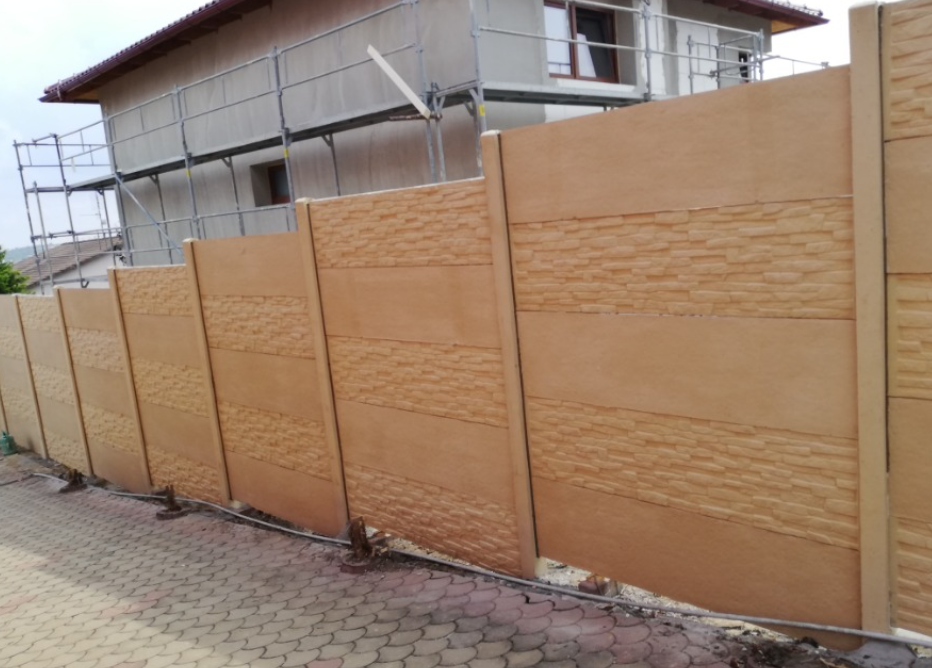 Betonové ploty pro rodinné domy Znojmo