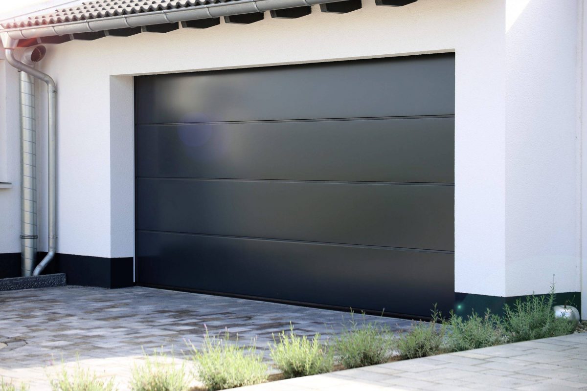 Kvalitní garážová vrata Trido do Vašich rodinných domů a průmyslových objektů