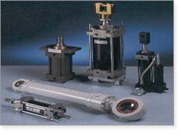 Pneumatické prvky hydraulické prvky senzory stykače snímače.