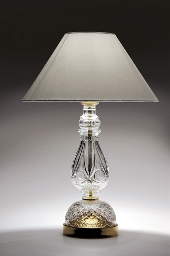 Výroba křišťálová svítidla lustry skleněné lustry svítidla lampy.