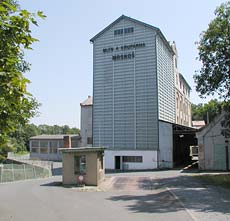 Výroba pšeničné krupice, pšeničné mouky,  Horažďovice.