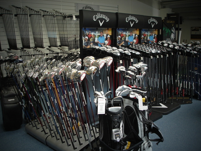 Letní výprodeje a akce golfových holí - železa - sety, sety včetně bagu, MAXIgolf Brno