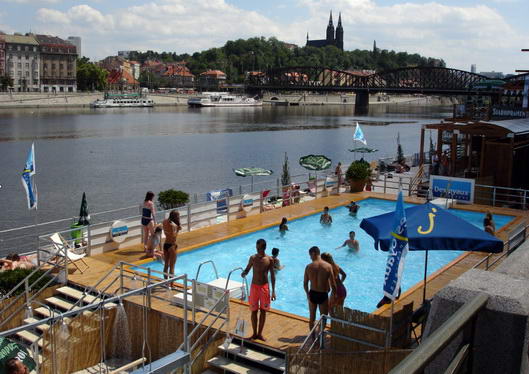 Mobilní bazény - prodej Praha