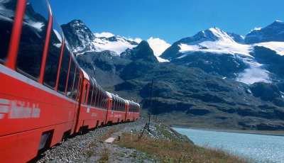 Zájezdy vlakem po Švýcarsku, dovolená na koních, na venkově