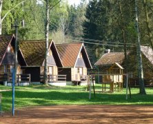 Letní tábor pro děti a rodiče v údolí řeky Sázavy