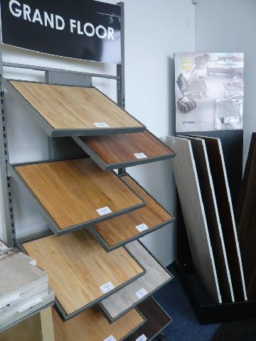 Vinylové podlahy, PVC podlahy, linoleum - řešení na míru Opava
