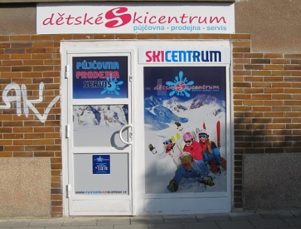 Půjčovna dětských lyží, půjčovna snowboardů Olomouc