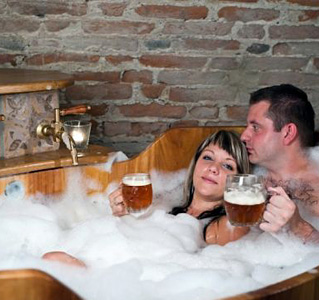 relaxační zámecké pivní koupele na zámku Ostrava