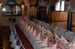 Pořádání svatebních hostin, oslav se zahradním grilováním Kroměříž