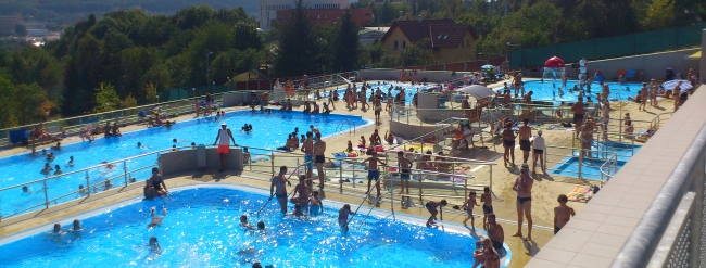 Letní koupaliště pro veřejnost Panorama, Zelené-venkovní bazény