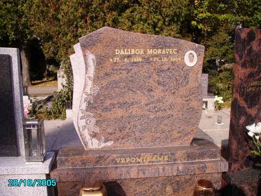 Renovace náhrobků do dušiček-20% sleva na urnové pomníky, Opava