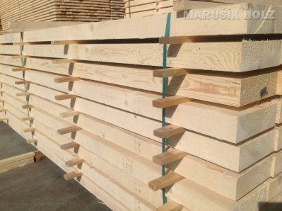 Prodej dřeva, stavebního řeziva Ostrava - podlahové palubky, OSB desky