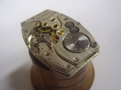 Opravy hodinek, výměna baterií Brno