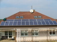Montáž fotovoltaických elektráren a solárních panelů