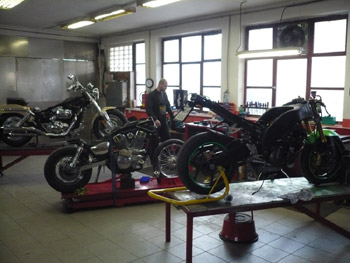 Servis, diagnostika motocyklů, rovnání rámů motocyklů Zlínský kraj