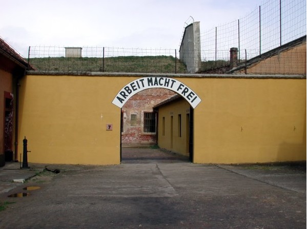 Památník Terezín - jediná Národní kulturní památka svého druhu u nás.