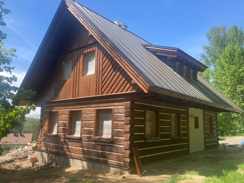 Rekonstrukce rodinných domů i chalup - Liberec