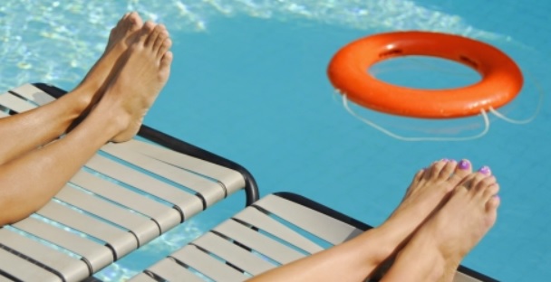 Pravidelná údržba bazénů je nejlepší ochranou před bakteriemi i nečistotami