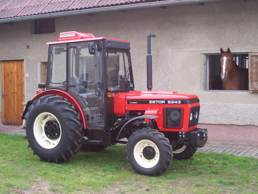 Klimatizace do traktoru – EKOKLIMA Choceň