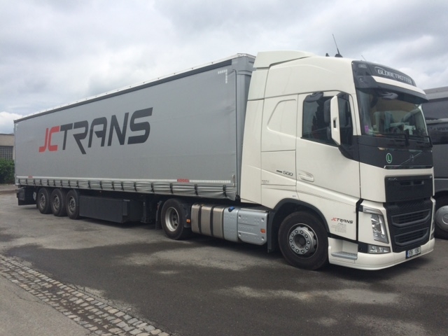 Nákladní vnitrostátní i mezinárodní přeprava kamiony