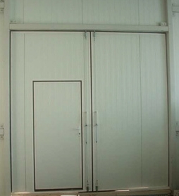 dvoukřídlé chladírenské dveře Zlín