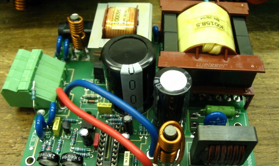 Zakázková výroba elektroniky včetně osazování spojů  i pro náročné klienty