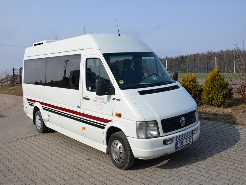 Autodoprava, přeprava moderním minibusem i autobusem pro 60 lidí Třebíč