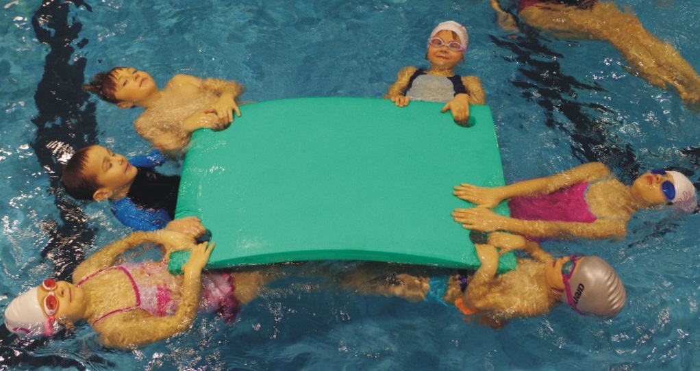 Kurzy plavání pro školy i plavecké kurzy pro kojence