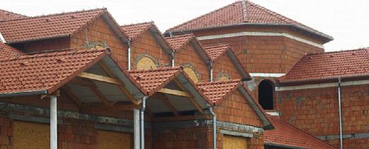 Střešní konstrukce, střechy - prováděné pokrývači a tesaři