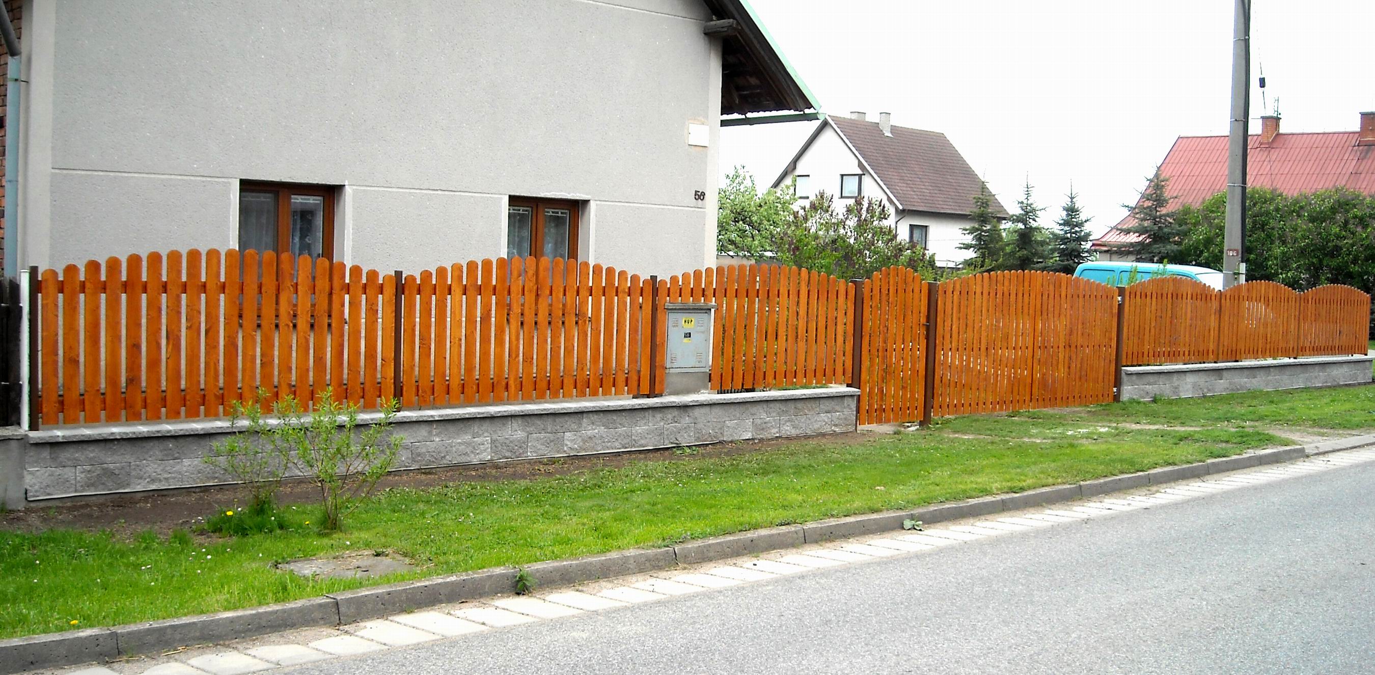Dřevěné ploty, Hradec Králové, Pardubice, Praha.