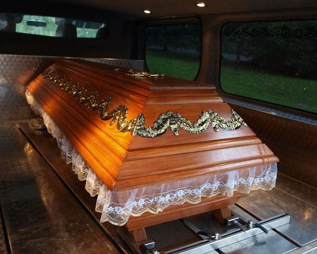Pohřeb Příbram - kremace, pohřby do země, doma nebo bez obřadu, obřadní síň