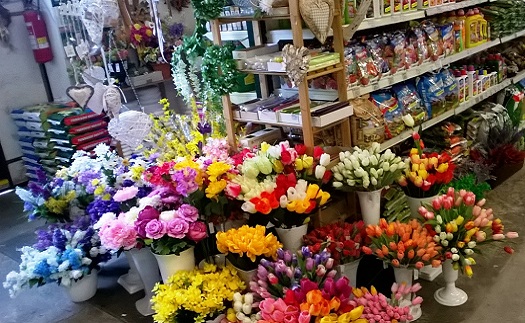Floristické potřeby a pomůcky pro výrobu věnců, květinových vazeb a výzdob