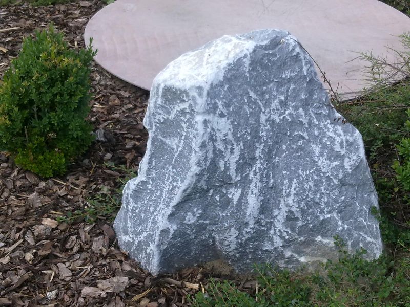 Solitérní okrasné kameny na zahradu Opava