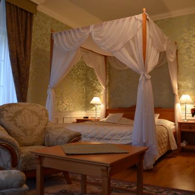 Vánoční nabídka zvýhodněných romantických pobytů v Zámeckém hotelu v Lednici