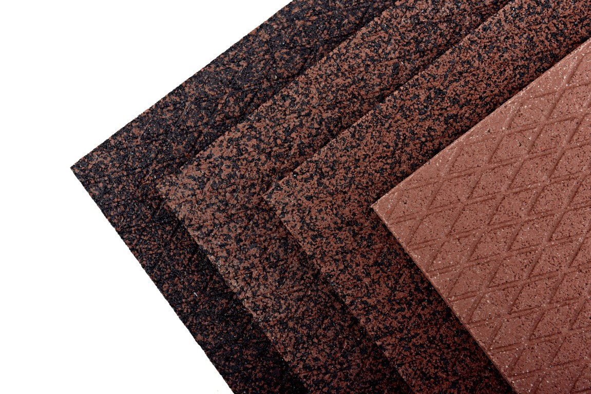 Gumové desky na podlahy - barevné melíry až do 70 %, pro posilovny, fitness i na ven