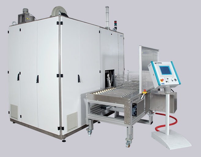 Ultrazvuková zařízení pro náročné průmyslové odmašťování a čištění dílů - výroba