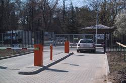 Jednoduché parkovací systémy a automatické závory pro všechny velikosti parkoviště