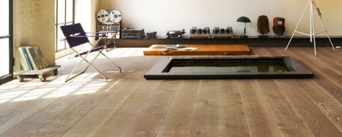 Podlahové krytiny, linoleum, marmoleum, vinylové a dřevěné podlahy