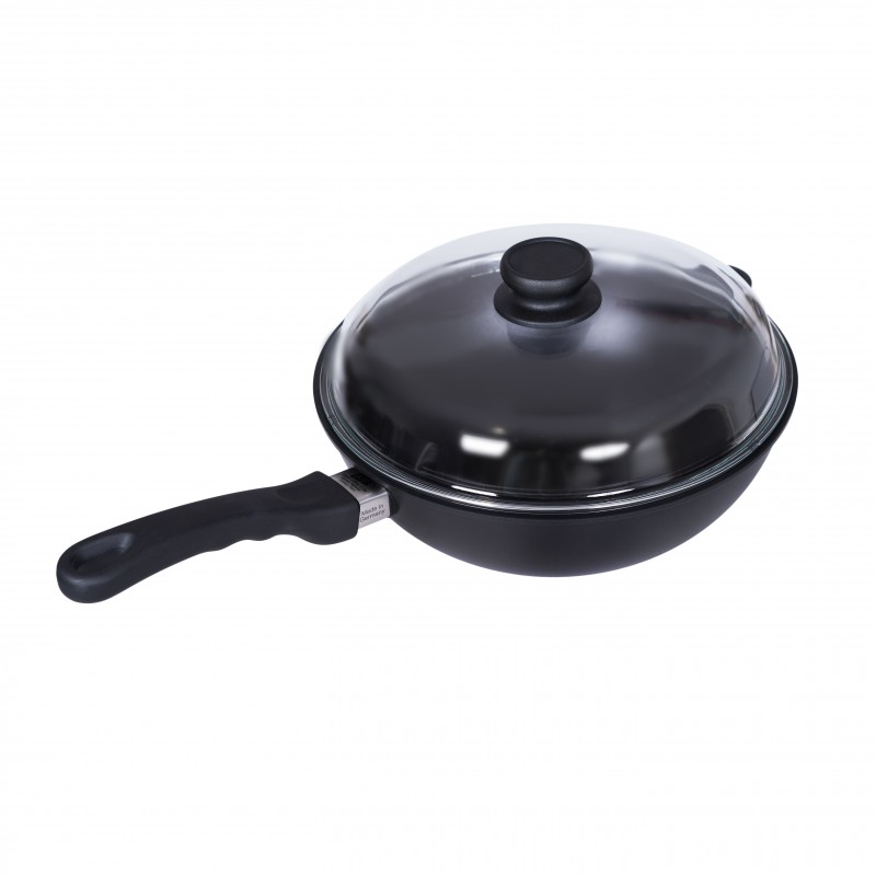 Eshop titanové indukční wok pánve s nepřilnavým povrchem s dopravou zdarma