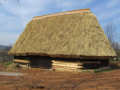 Tradiční došková střecha vydrží až 40 let a má jedinečné vlastnosti – stavba