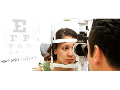 Měření dioptrií, zraku při koupi nových brýlí - vyšetření očí oční lékařkou