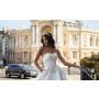 Kompletní koordinace svatby na zámku nebo v Praze - svatební salon co zapůjčí i ušije šaty na zakázku