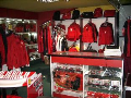 Ferrari móda eshop - značkové produkty Formule 1 a originální Ferrari oblečení