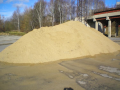 Prodej stavebních písků - betonářský a omítkový písek,  zahradní oblázky, kačírek