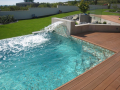 Keramické vnitřní i venkovní bazény dodají originální a exkluzivní vzhled